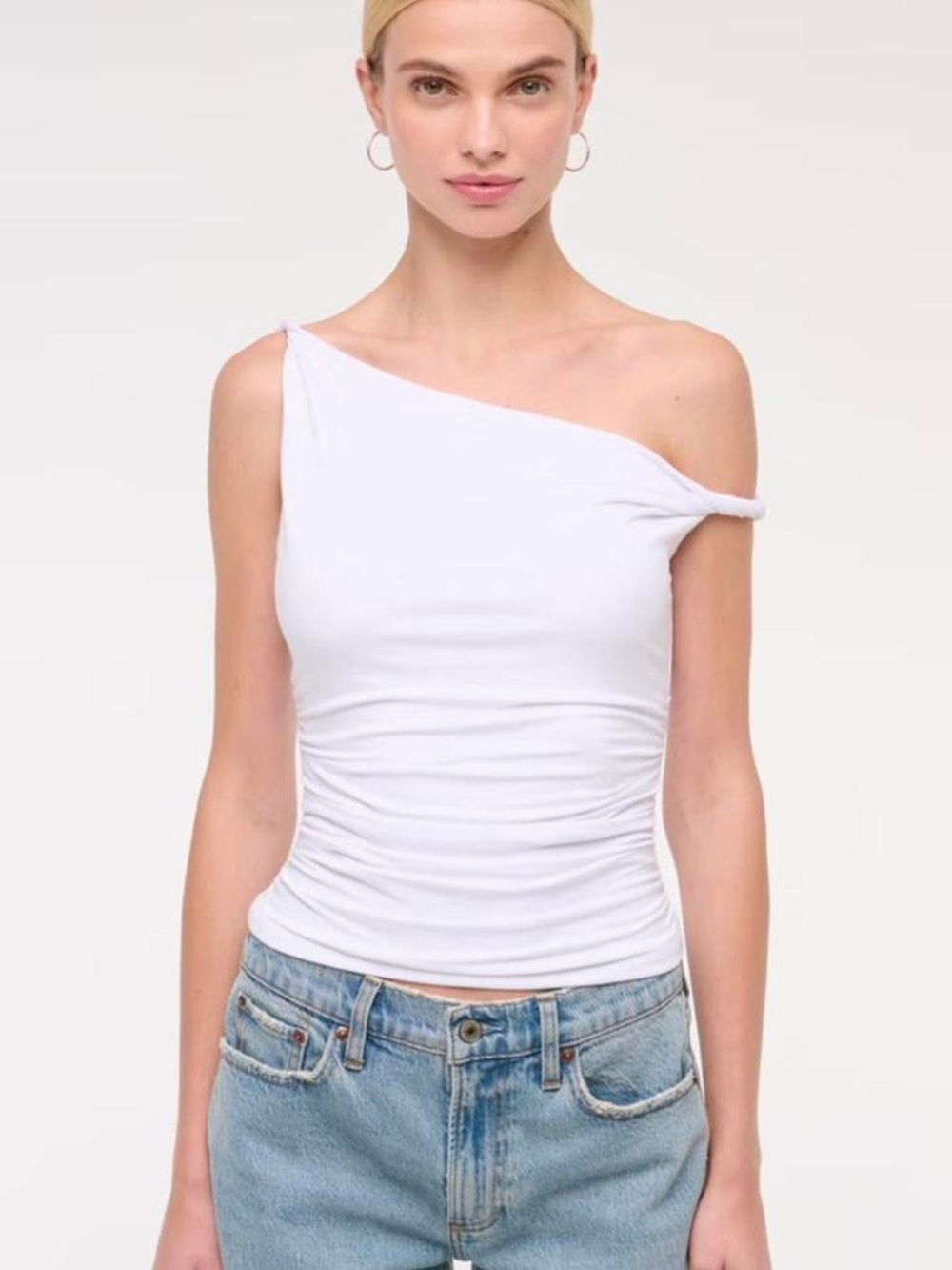 Asymmetrical Twist Top